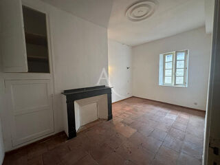 Immeuble à vendre 8 pièces 213 m²