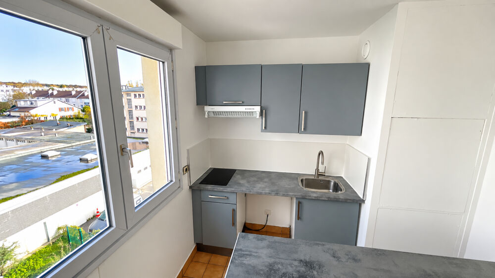 LE CHESNAY-ROCQUENCOURT , BEAU T1 DE 31 M² LUMINEUX, DPE C