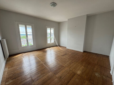  Appartement � louer 3 pi�ces 99 m�