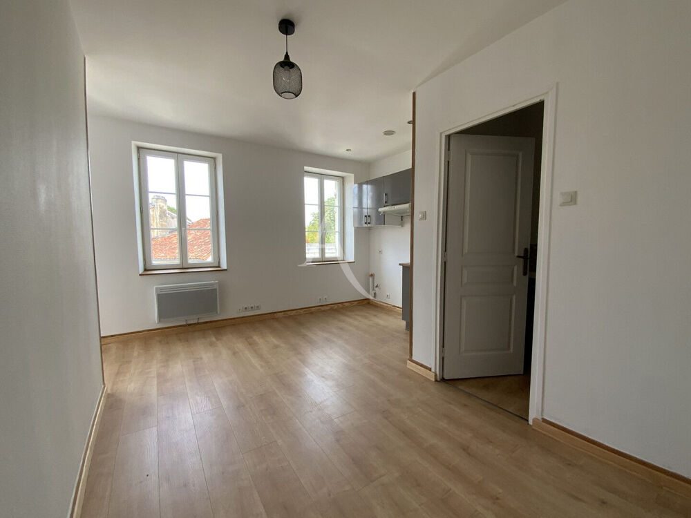 Location Appartement T2 - Jonzac Centre ville Jonzac