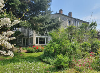  Maison � vendre 13 pi�ces 383 m�