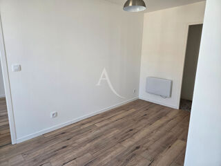  Appartement à louer 2 pièces 39 m²