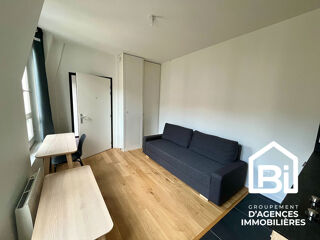  Appartement à louer 1 pièce 21 m²