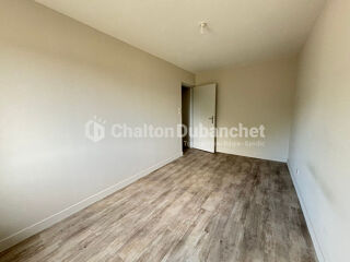  Appartement à louer 3 pièces 70 m²