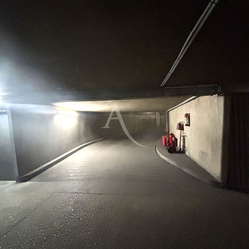 Vente Parking/Garage Parking / box Pantin Pantin