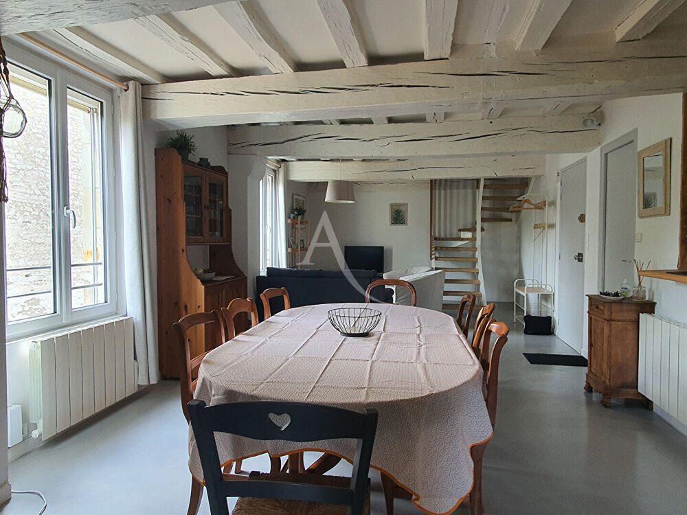 APPARTEMENT DUPLEX À VENDRE À SAINT AIGNAN SUR CHER