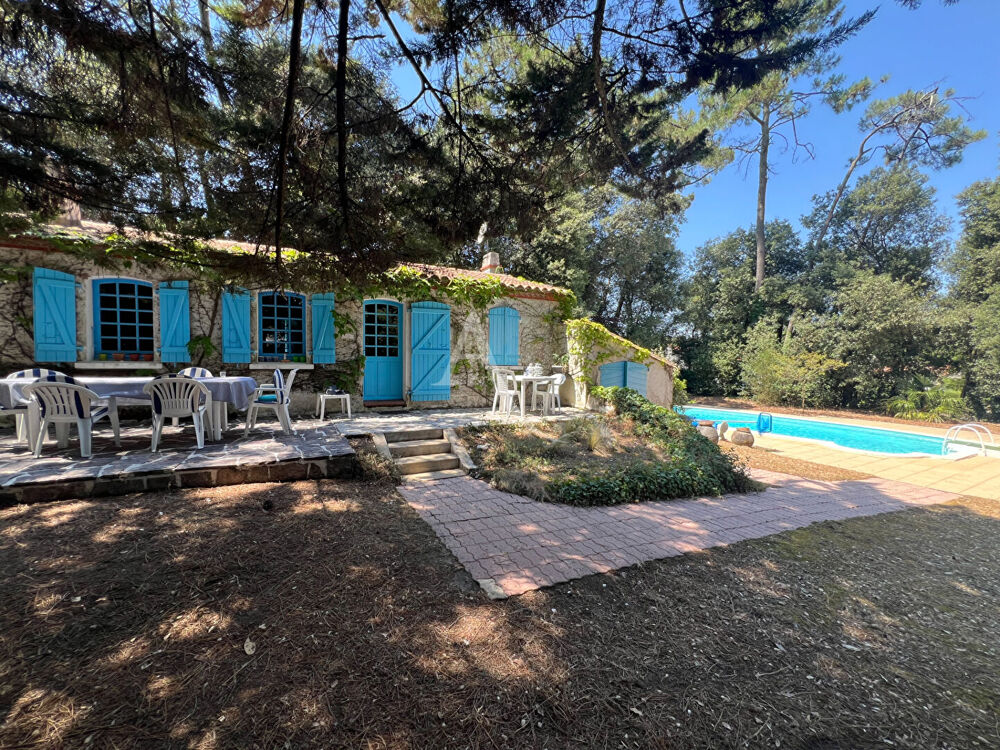 Maison Saint Vincent Sur Jard 6 pièce(s) 120 m2