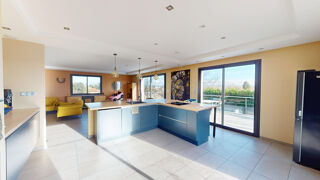  Maison  vendre 7 pices 