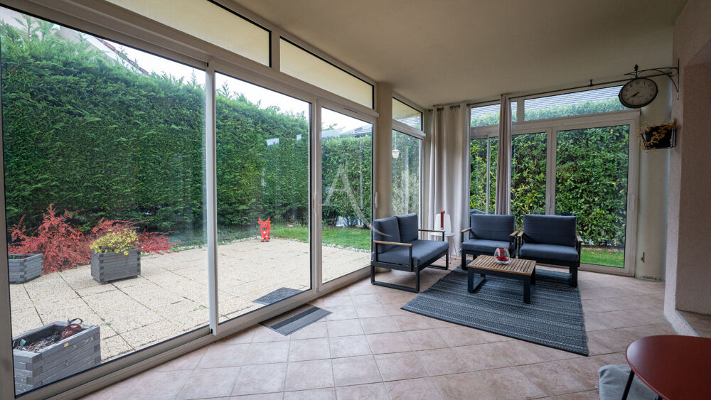 � vendre  Maison Saint-Julien-en-Genevois (74160)