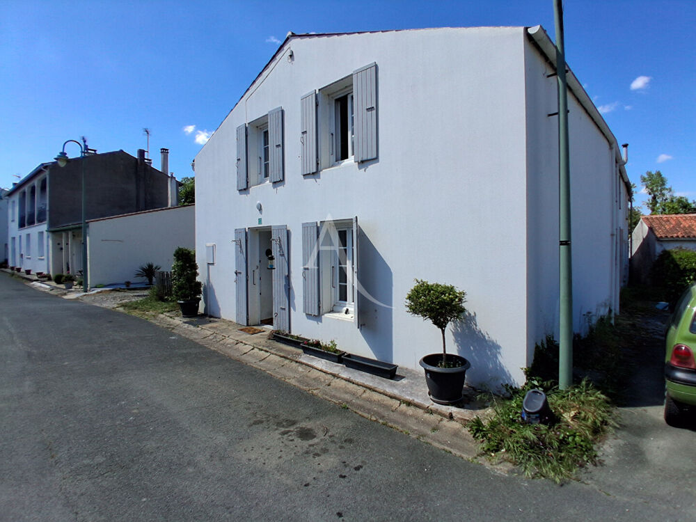 Maison 5 pièce(s),3 chambres ,petit jardinet, garage non attenant