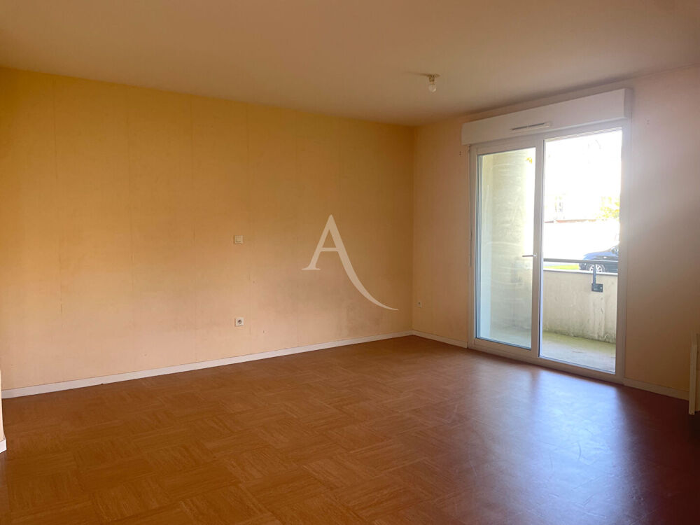 Location Appartement STUDIO NON MEUBLE - RUE DES BANCHAIS - Angers