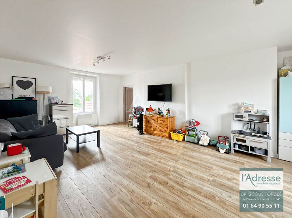 Vente Appartement Duplex de 122m² - 3/4 chambres + 2 box Briis sous forges