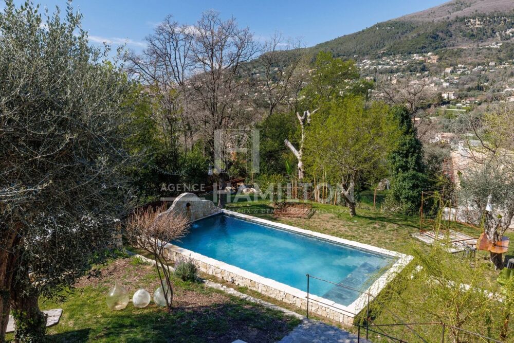 Villa vue panoramique, calme absolu, piscine à 10 minutes de Va