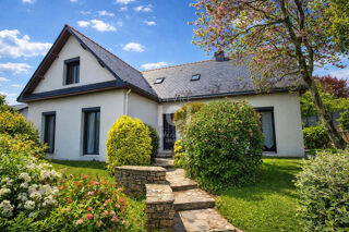  Maison � vendre 7 pi�ces 193 m� Sautron