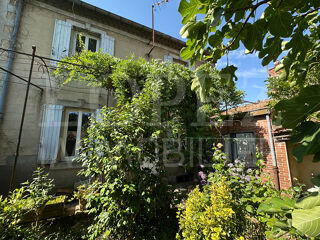  Maison à vendre 8 pièces 130 m²