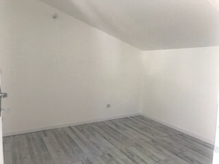  Appartement à louer 1 pièce 45 m²