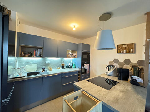  Appartement � louer 3 pi�ces 64 m�