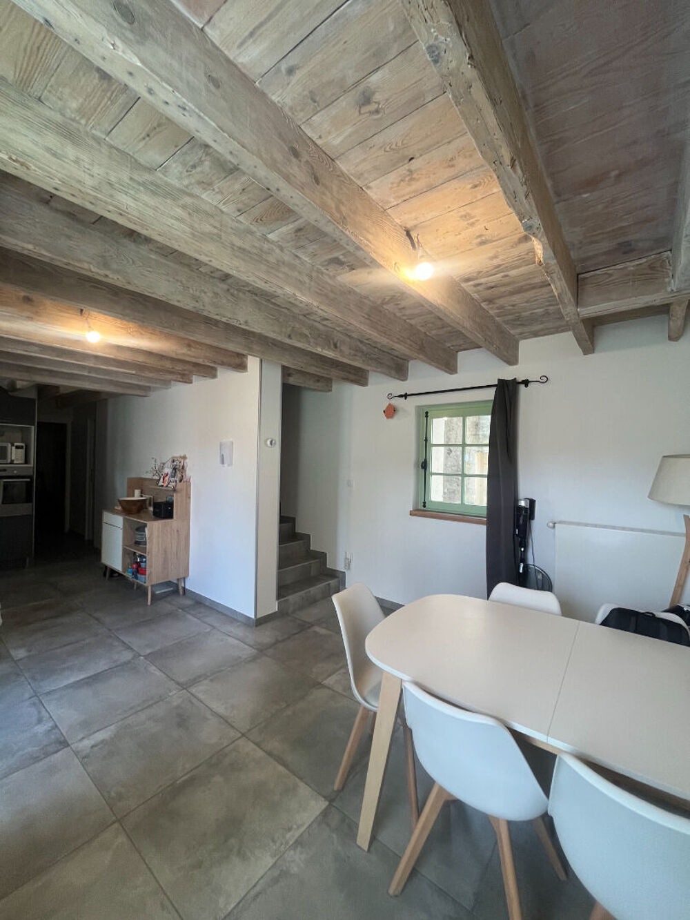 Maison renové avec extérieur