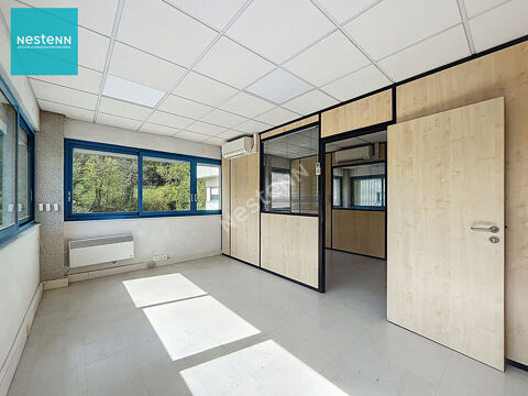 FRANGY _ Bureaux de 80 m&sup2;, en RDC avec parking, &agrave; louer 1000 74270 Frangy