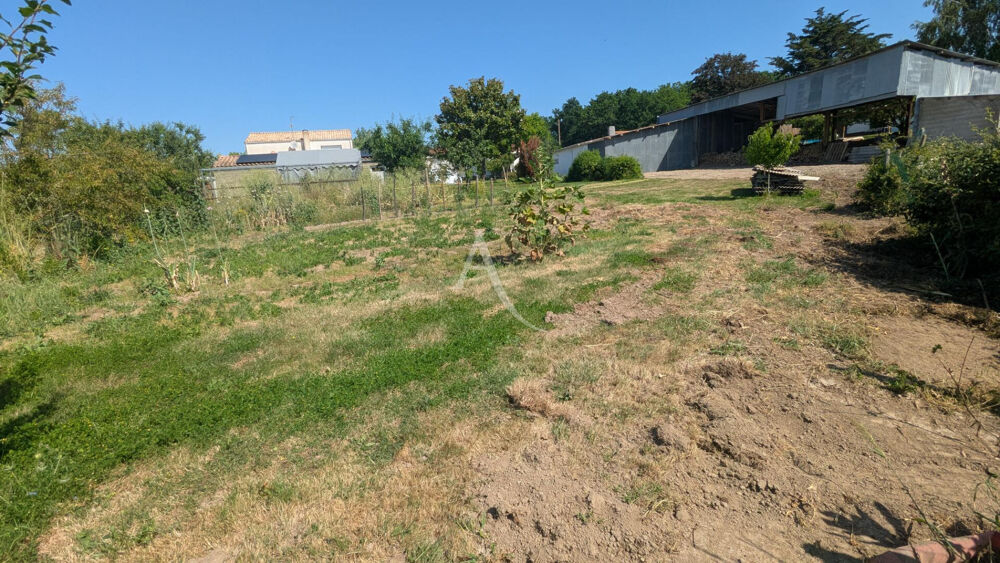 Vente Terrain LA ROCHE SUR YON TERRAIN A VENDRE  1450 m² EXCLUSIVITE AMANDA La roche sur yon