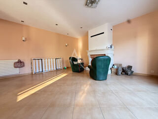  Maison � vendre 8 pi�ces 232 m�