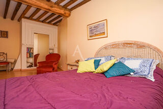  Maison  vendre 7 pices 240 m