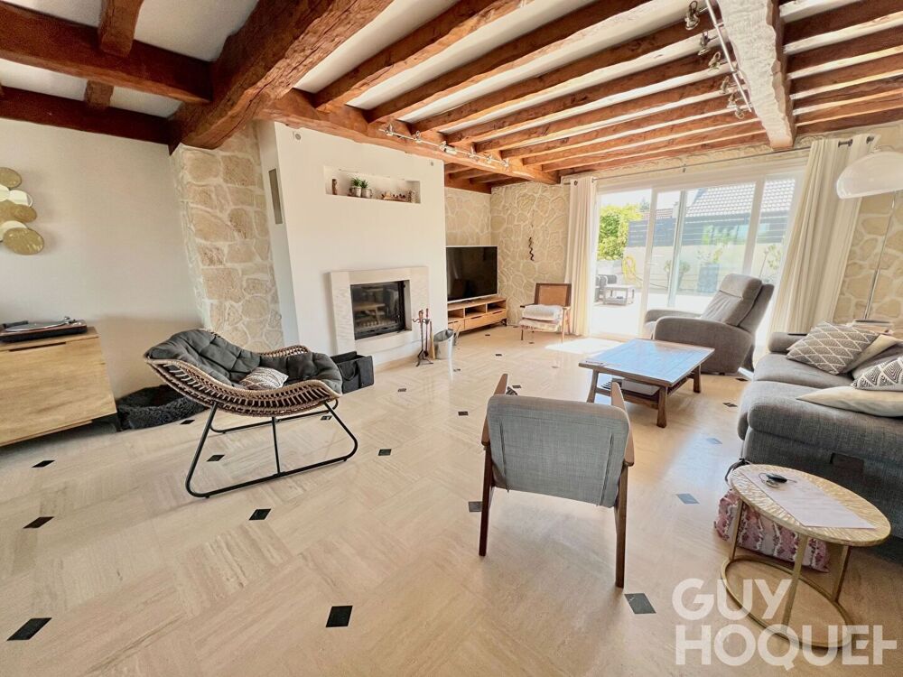 Maison Magny Les Hameaux 9 pièce(s) 261 m2