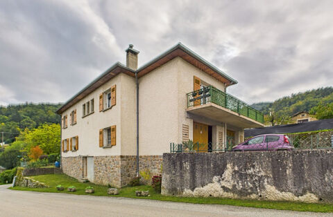   Maison Le Crestet 7 pi�ces 191 m2 Maison - 7 pi�ce(s) - 191 m�