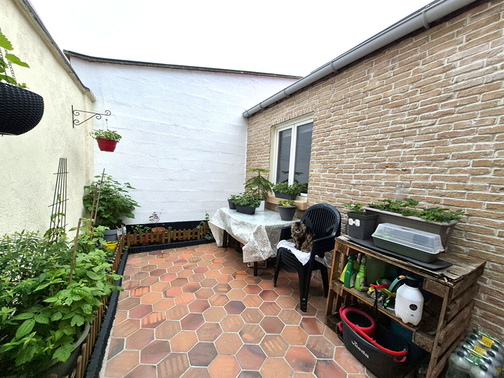 Maison Saint Andre Lez Lille, 4 grandes chambres, cour, cave