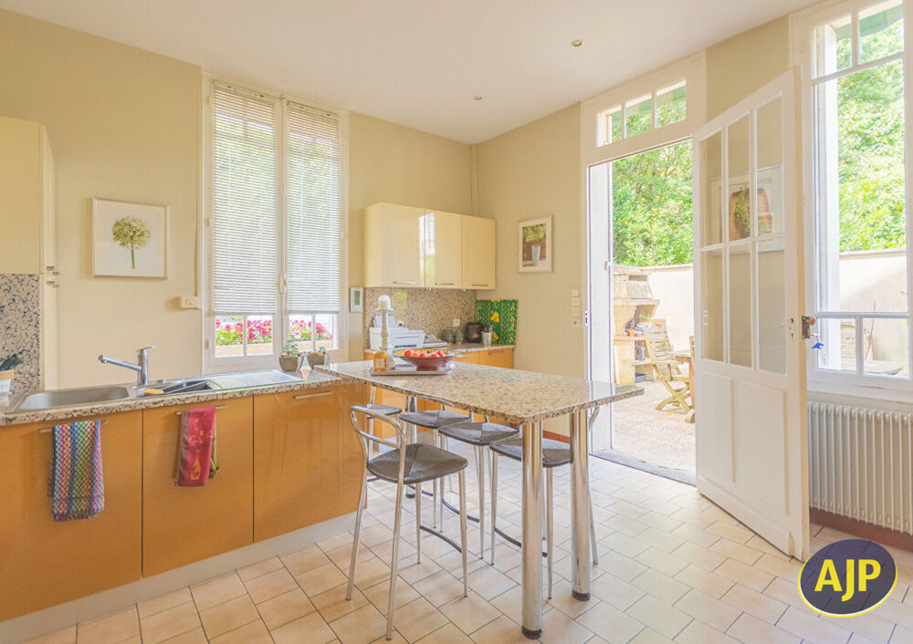 à vendre  Maison Bordeaux (33000)