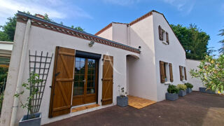  Maison � vendre 7 pi�ces 153 m� Le poire sur vie