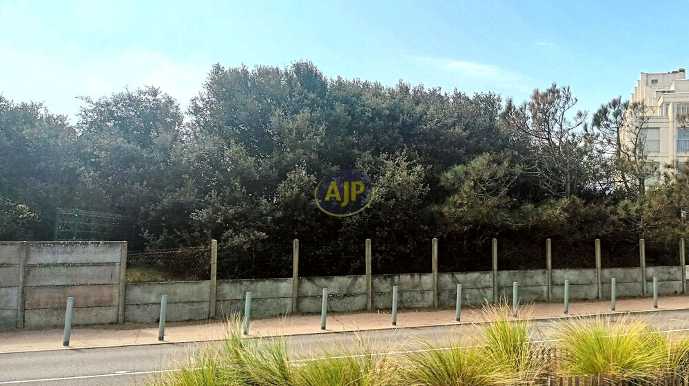 Vente Terrain SOULAC SUR MER - CENTRE VILLE- VUE MER -  388 m2 Soulac sur mer