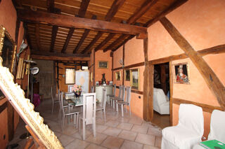  Maison à vendre 12 pièces 370 m²