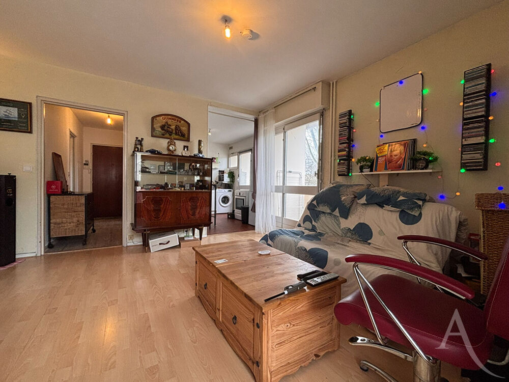 Vente Appartement Proche centre-ville de BOURGES - Appartement T1 bis avec balcons Bourges