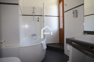  Maison � vendre 15 + pi�ces 1000 m�