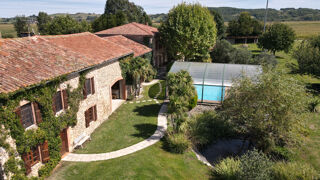  Villa � vendre 14 pi�ces 402 m�