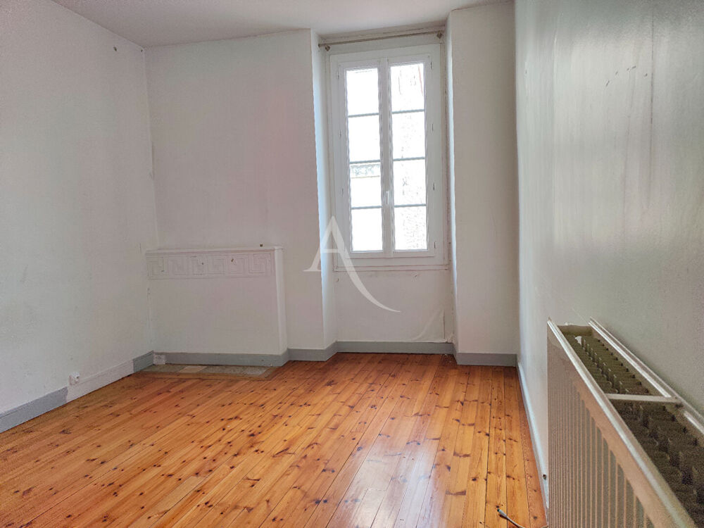 Vente Appartement SAINTES - CENTRE HISTORIQUE ? APPARTEMENT 3 PIÈCES DE 75 M² AVEC EXTÉRIEUR Saintes