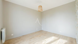  Appartement à louer 2 pièces 37 m²