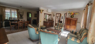  Maison à vendre 8 pièces 226 m²