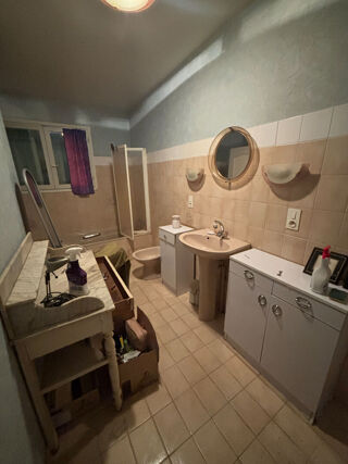  Maison  vendre 9 pices 170 m