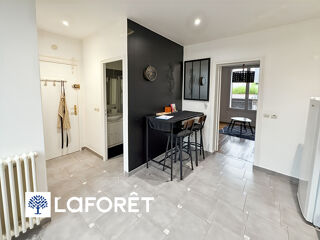  Appartement à louer 1 pièce 27 m²