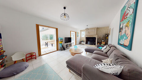  Maison  louer 9 pices 240 m