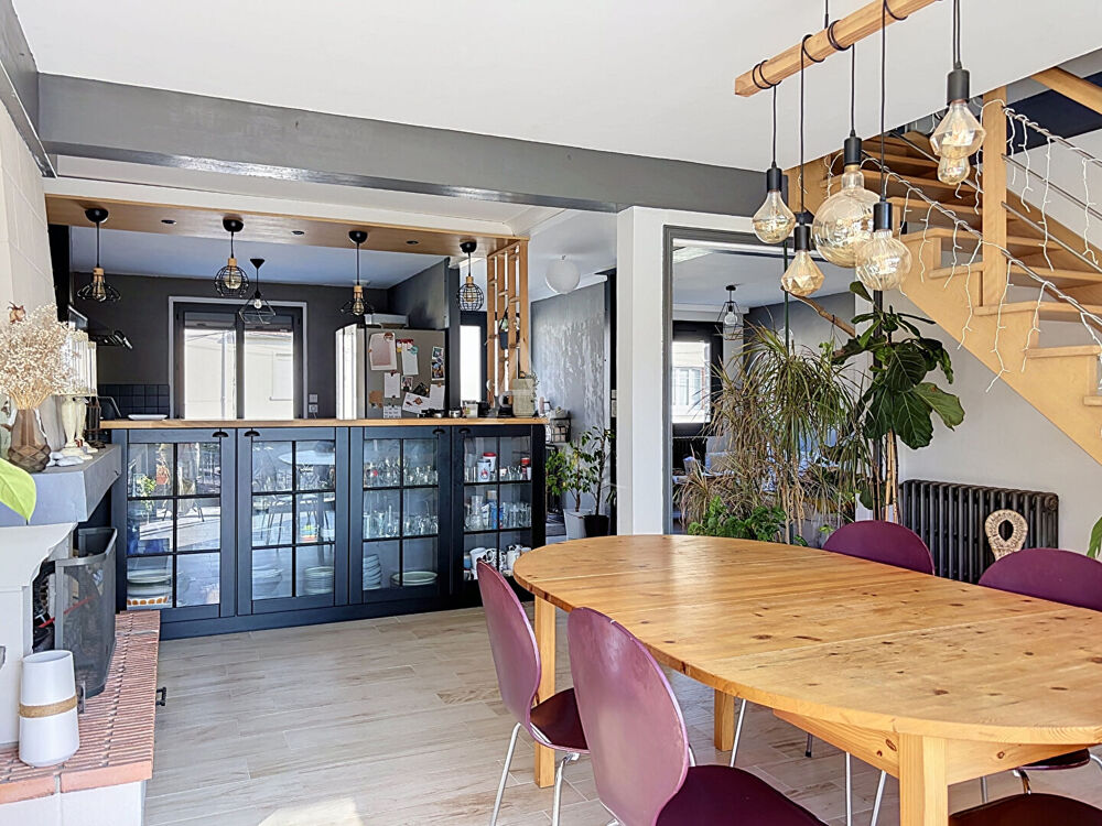 Vente Maison Maison Angers rénovée de 170 m2 avec studio indépendant Angers