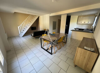  Maison à louer 4 pièces 83 m²
