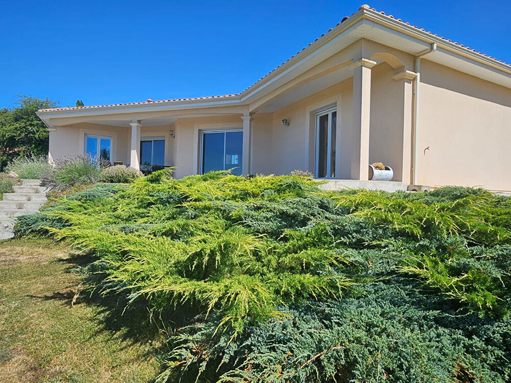 Maison 4 pièces 130 m² · à Notre Dame de Sanilhac · 130 m² · 315 000 €