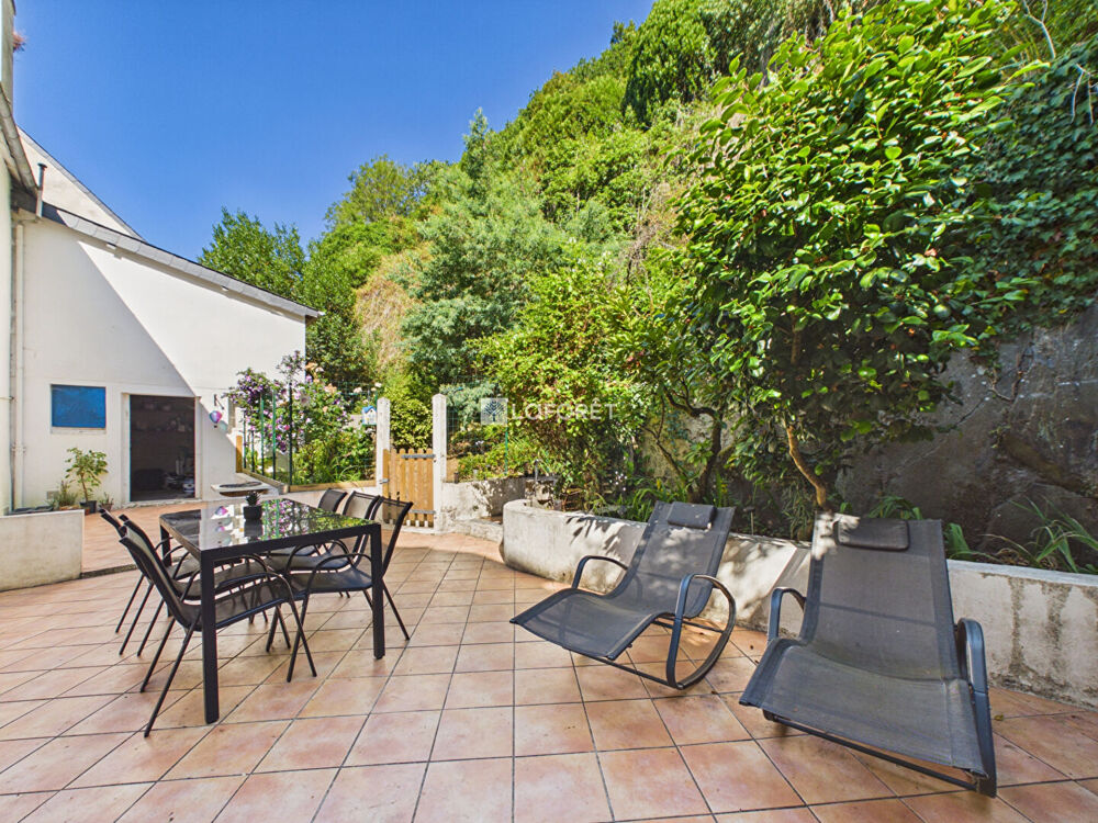Vente Maison Maison Port Launay 8 pièce(s)  167 m2 avec jardin Port launay