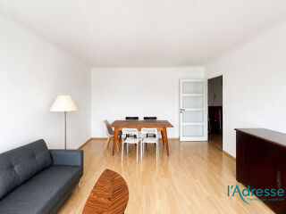  Appartement à louer 3 pièces 70 m²
