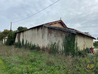  Parking / Garage à vendre 3 pièces 300 m²