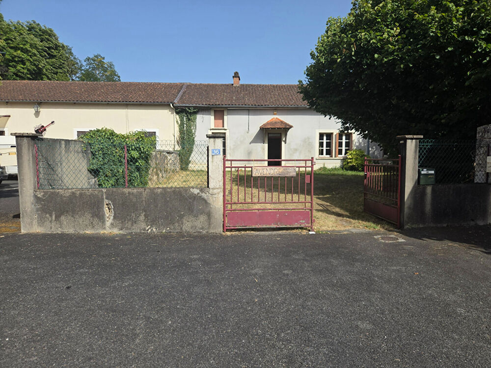 Vente Maison Maison en pierre de 1795 ? Plain-pied, dépendance de 40 m², terrain 632 m² ? Fort potentiel ! Razac sur l isle