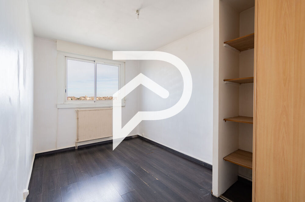 Location Appartement Appartement 4 pièces 76.83 m2 Marseille 13005 Marseille 5